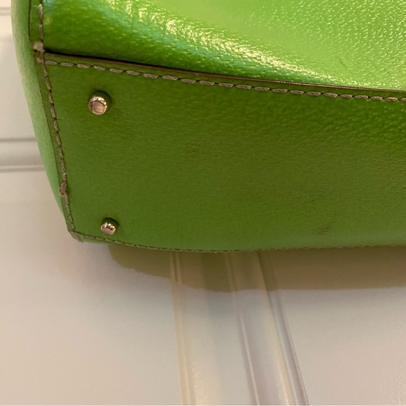 Kate Spade Wellesley Quinn handbag in Apple Green leather & dust cover - Picture 5 of 16